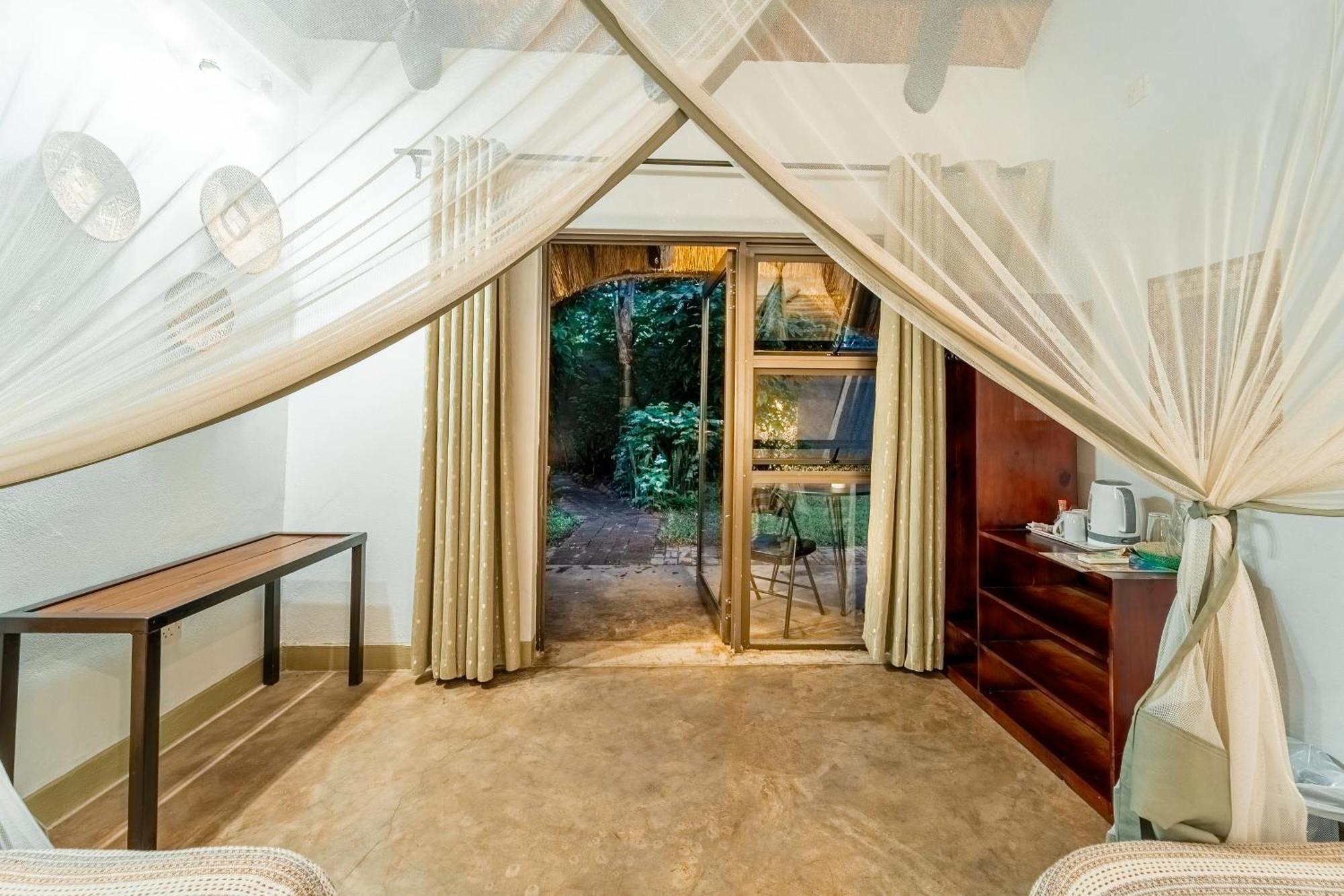 Nguni Lodge Victoria Falls Dış mekan fotoğraf