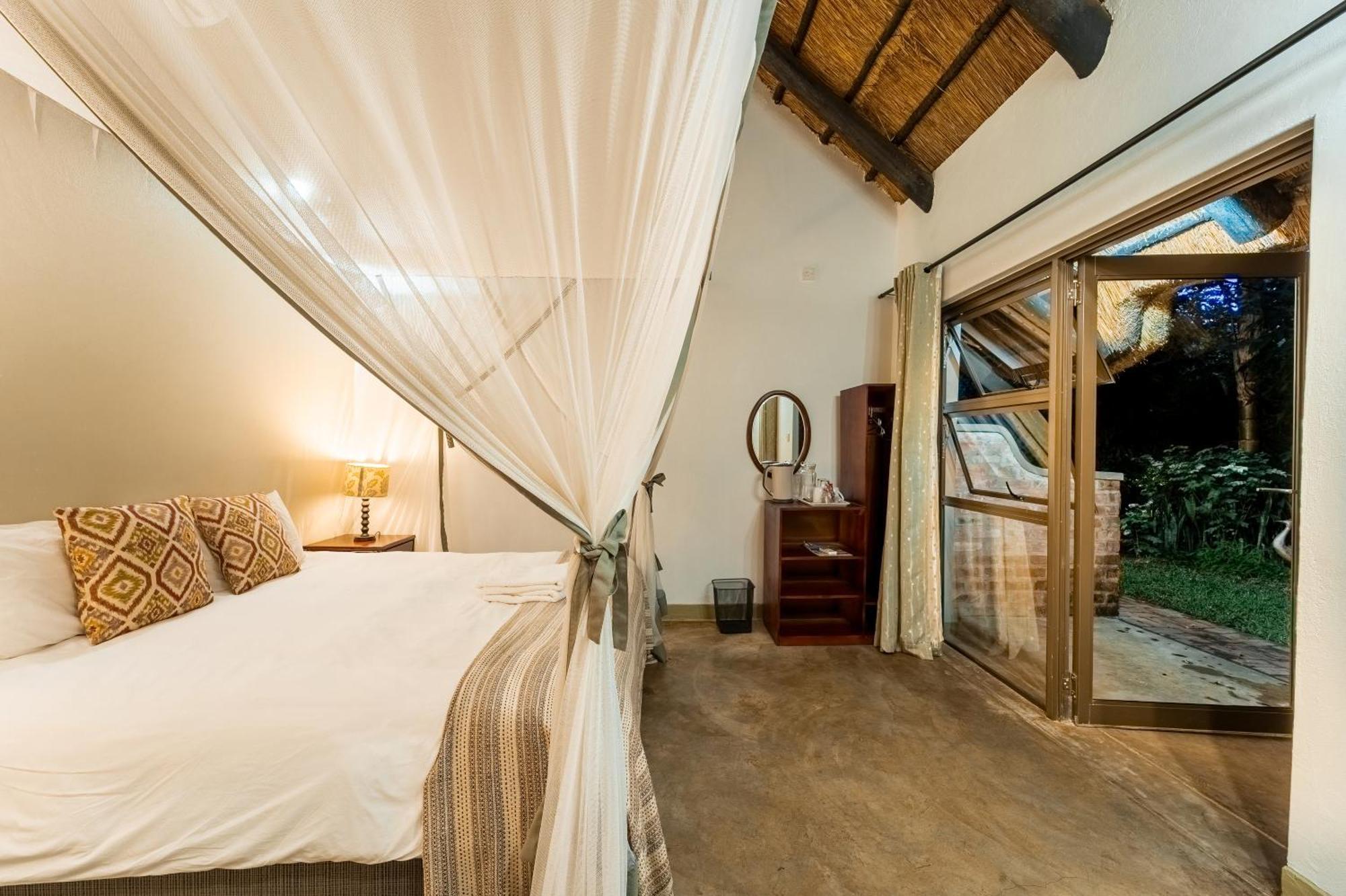 Nguni Lodge Victoria Falls Dış mekan fotoğraf