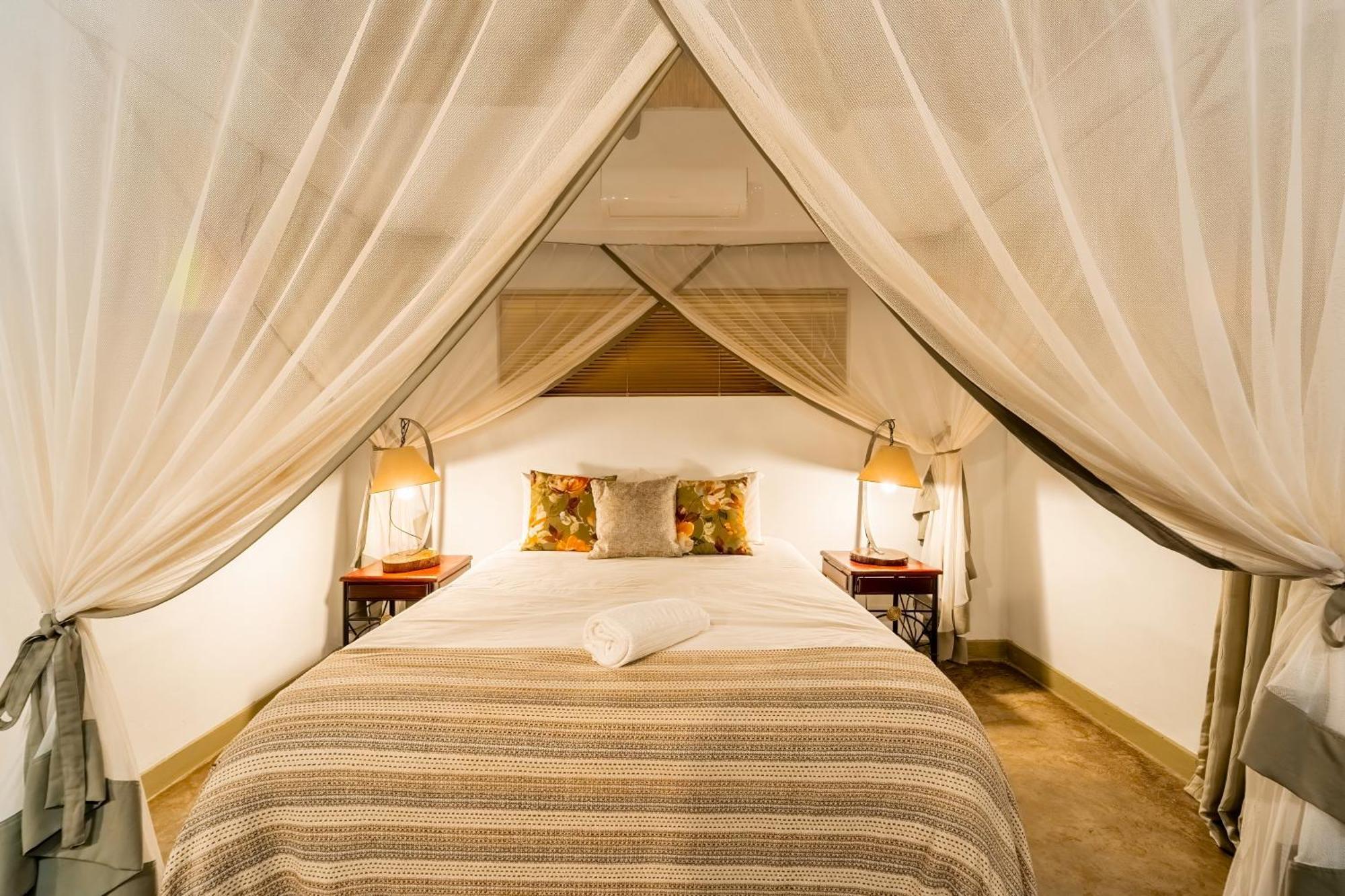 Nguni Lodge Victoria Falls Dış mekan fotoğraf
